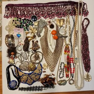 Vintage - Modern Jewelry Lot 2.5+ Lb Wear Repair Craft Upcycle AS IS Mixed Style